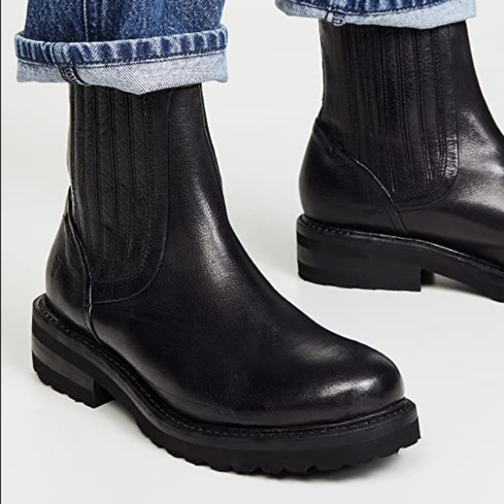 Frye Ella Moto Chelsea Boot Worn Once Size 7